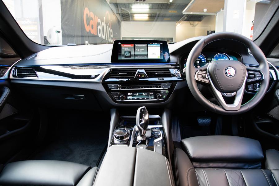Торпедо Alpina B5 Bi-Turbo Touring (G31) 2017 года  (AU) (фото 4 из 16)